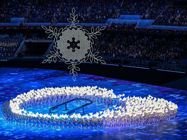 Си Цзиньпин назвал зимние Олимпийские и Паралимпийские игры-2022 торжественными событиями мира, дружбы, сплоченности и сотрудничества